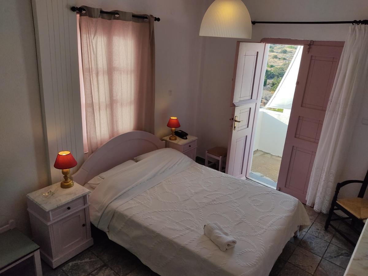 Porto Sikinos Hotel Alopronia Экстерьер фото