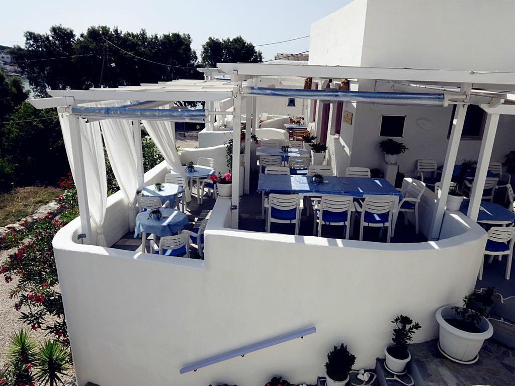 Porto Sikinos Hotel Alopronia Экстерьер фото